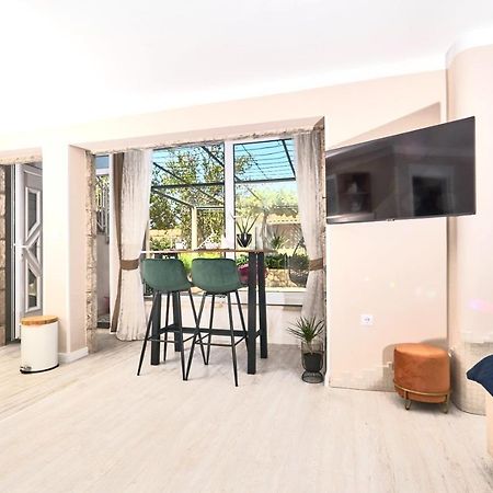 Suite By The Beach For 2 Кавтат Екстериор снимка