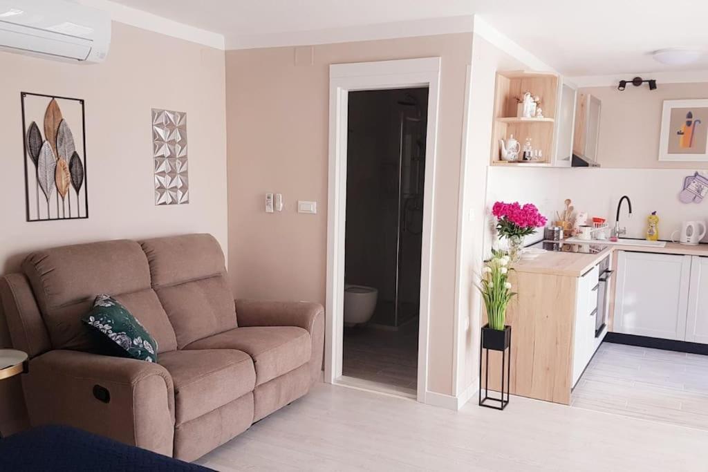 Suite By The Beach For 2 Кавтат Екстериор снимка
