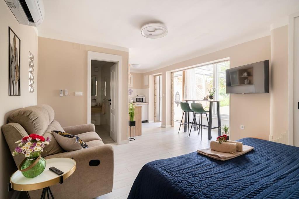 Suite By The Beach For 2 Кавтат Екстериор снимка