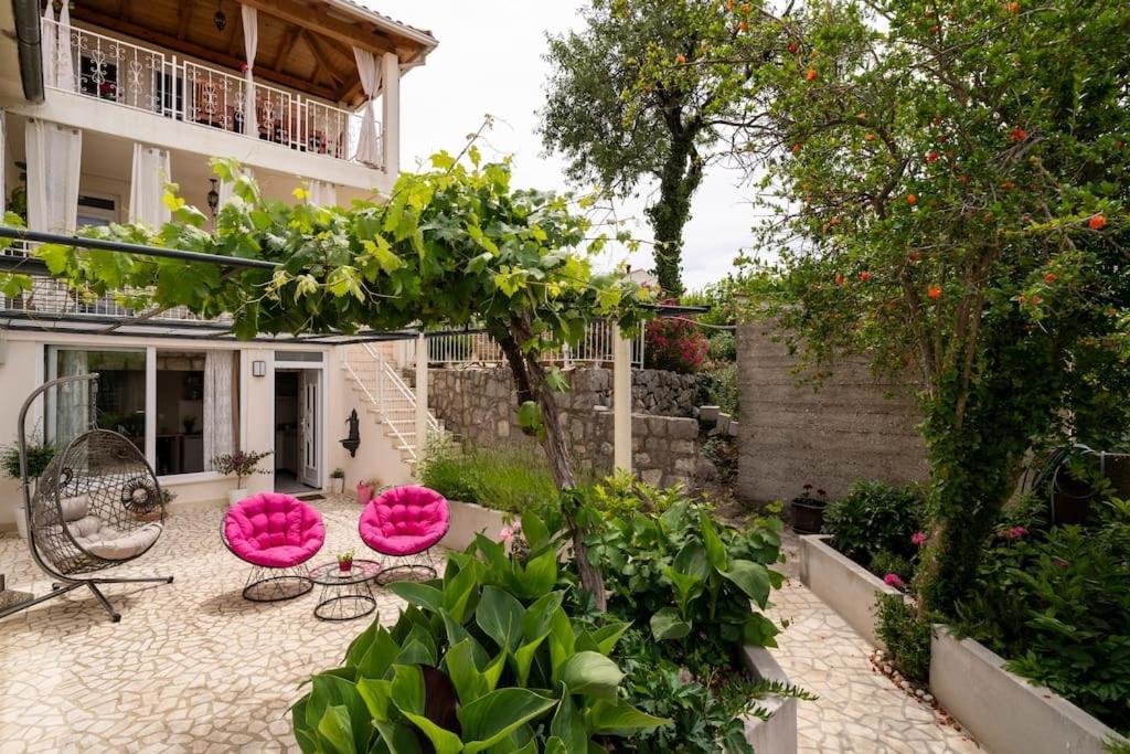 Suite By The Beach For 2 Кавтат Екстериор снимка